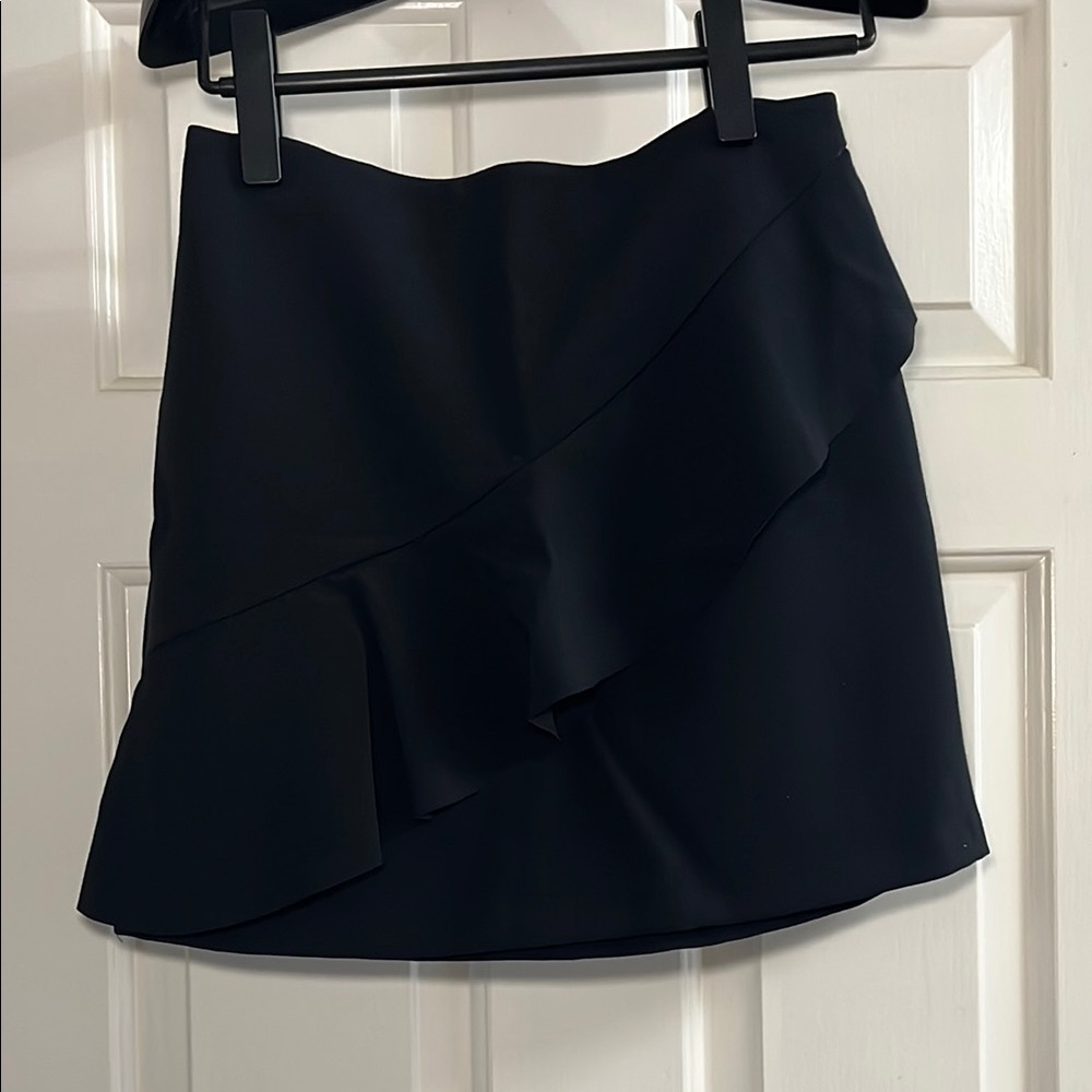 BNWT Zara Black Women's Ruffled Mini Skirt